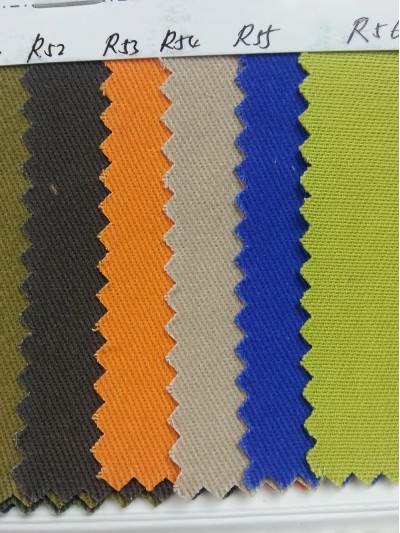 DG-RGFA  全棉加厚斜紋磨毛  C/C108*56 細節-11